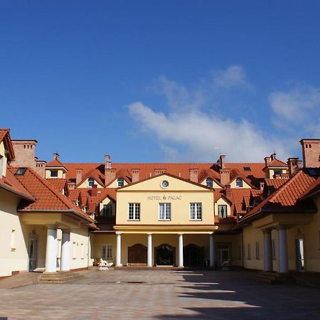 Hotel Palac Jasionka 外观 照片